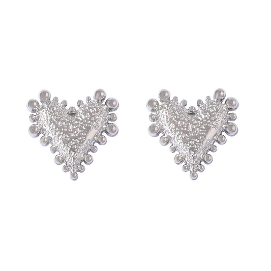 Charming Piece for Any Occasion