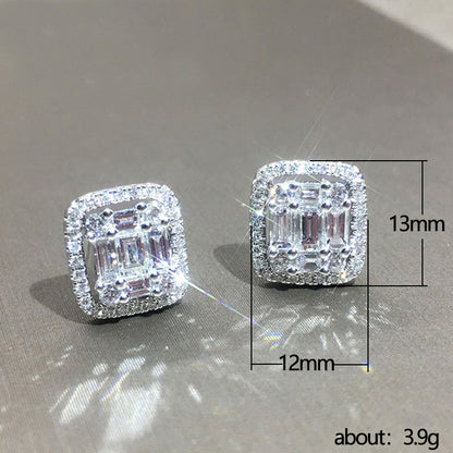 Romantic Gold Earring for Special Moments
