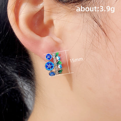 Charming Earring for Any Occasion
