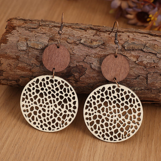 Charming Earring for Any Occasion