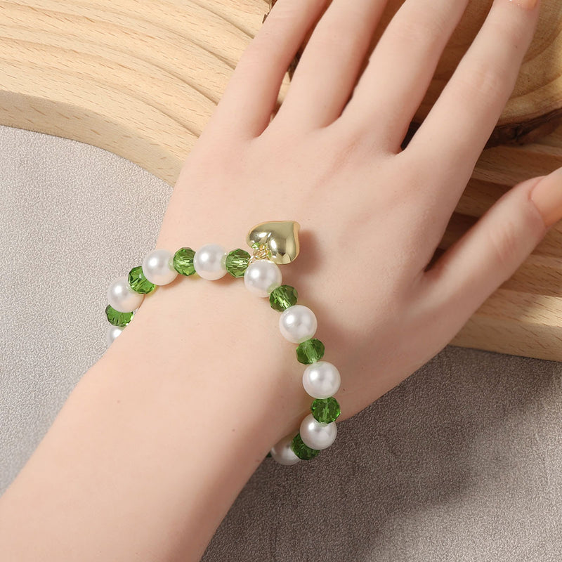Beautiful Pearl Necklace with Unique Style