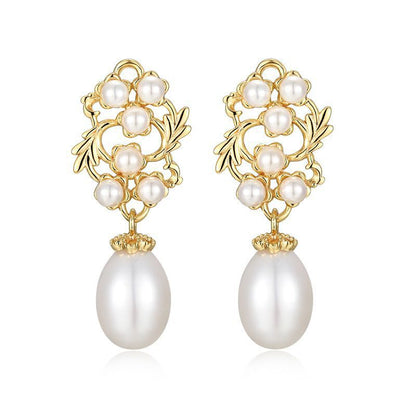 Beautiful Silver Earring with Unique Style