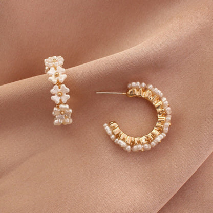 Charming Silver Earring for Any Occasion