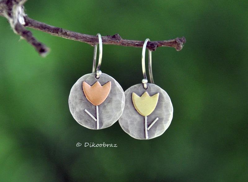 Charming Earring for Any Occasion