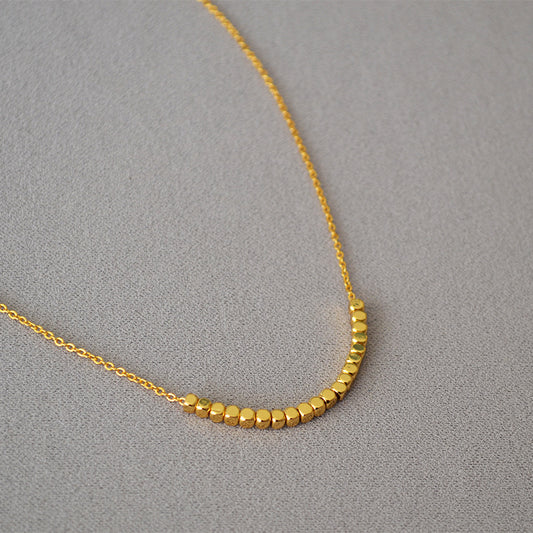 Stunning Gold Necklace for Daily Wear