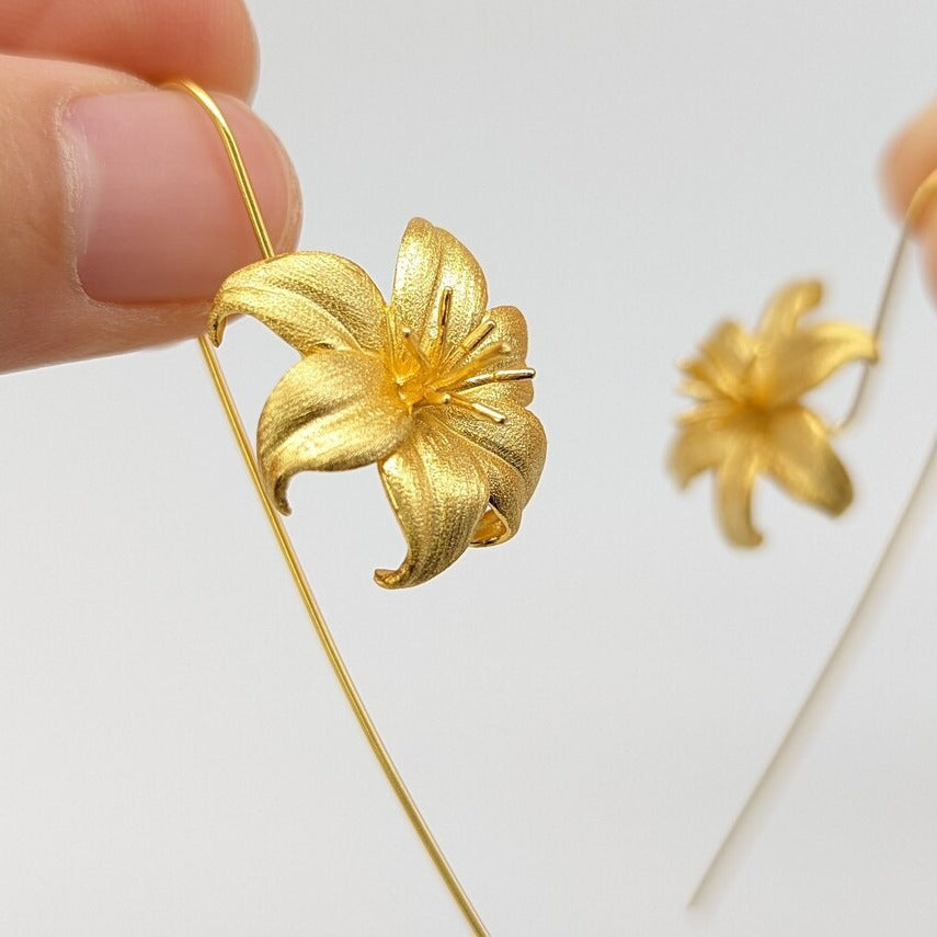 Beautiful Earring with Unique Style