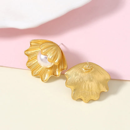 Delicate Artisan Pearl Earring