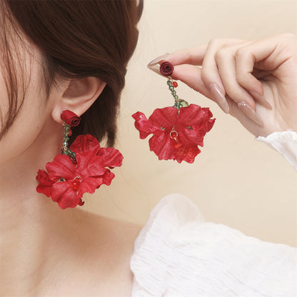 Romantic Earring for Special Moments