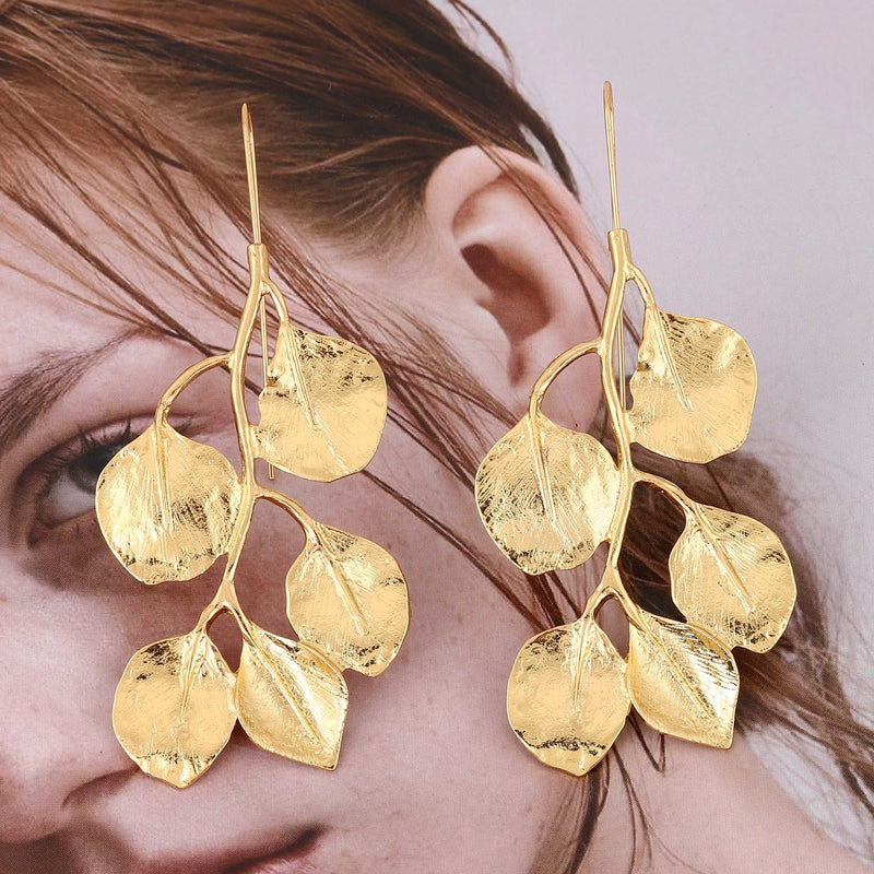 Romantic Earring for Special Moments