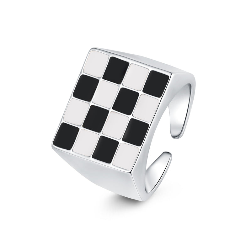 Classic Ring with Timeless Appeal
