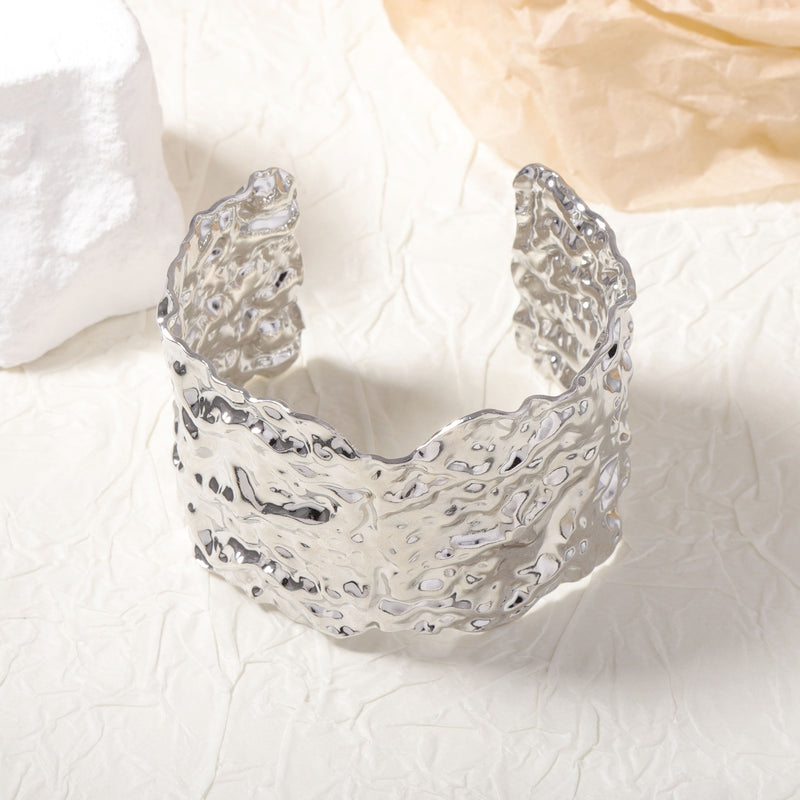 Romantic Bracelet for Special Moments