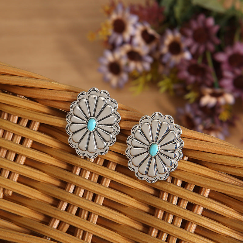 Elegant Earring for Every Occasion