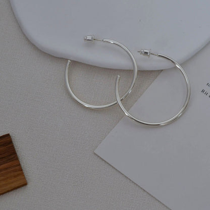 Elegant Silver Earring for Every Occasion