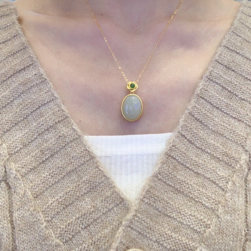 Elegant Silver Necklace for Every Occasion