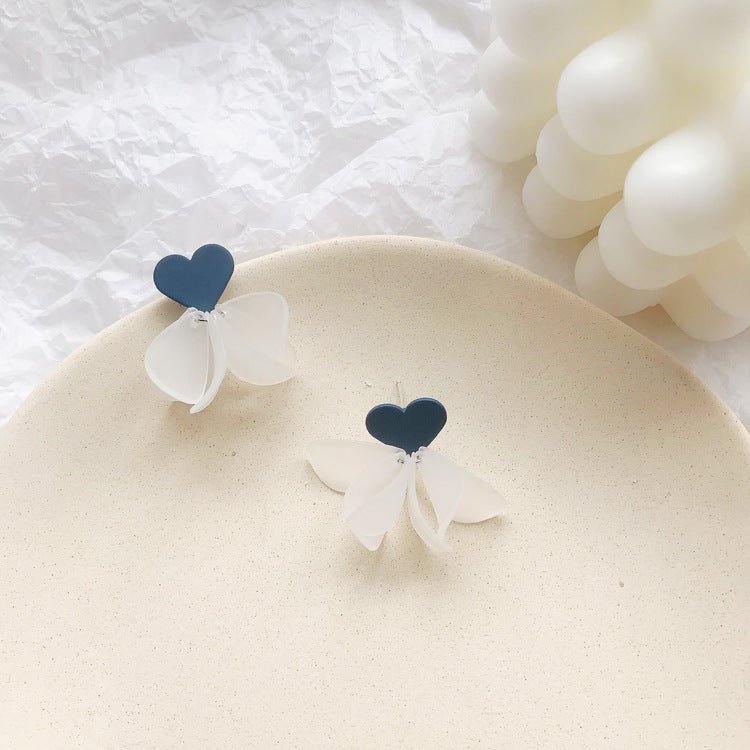 Stunning Earring for Daily Wear