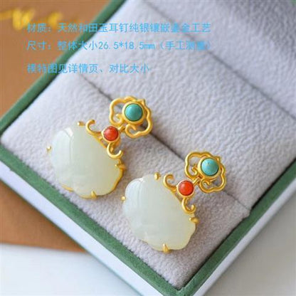 Elegant Silver Earring for Every Occasion