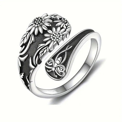 Classic Ring with Timeless Appeal