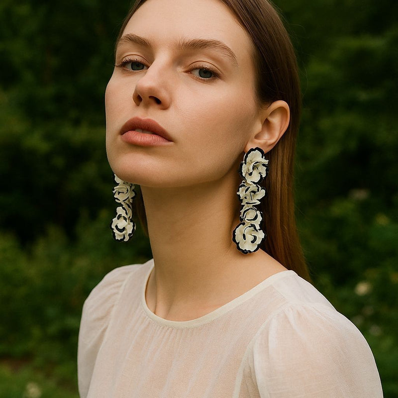 Romantic Earring for Special Moments