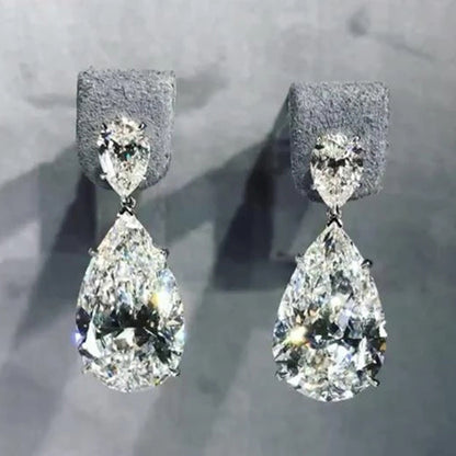 Charming Earring for Any Occasion