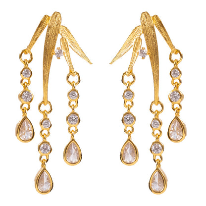 Beautiful Gold Earring with Unique Style