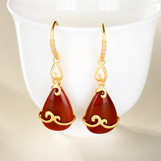 Beautiful Gold Earring with Unique Style