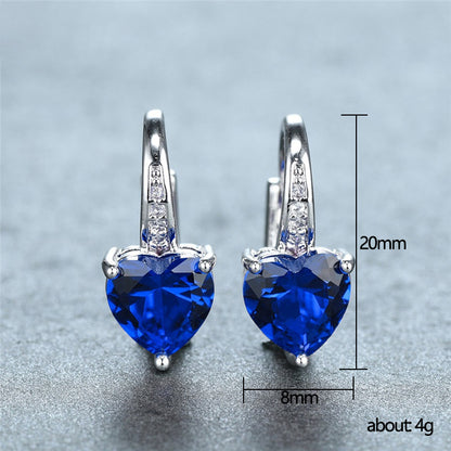Charming Earring for Any Occasion