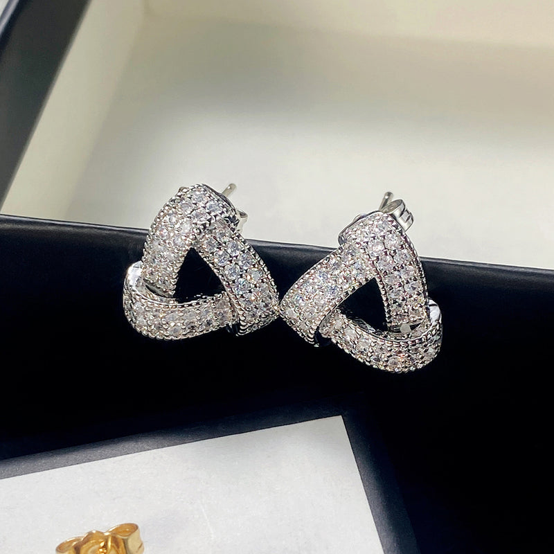 Stunning Earring for Daily Wear