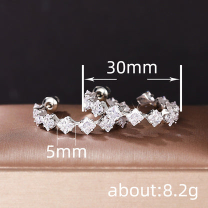 Romantic Earring for Special Moments