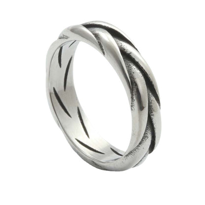 Charming Ring for Any Occasion