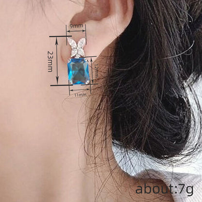 Stunning Earring for Daily Wear