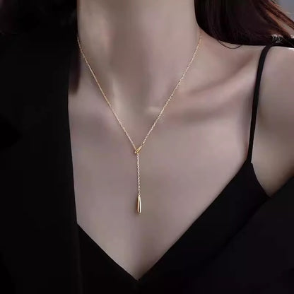 Stunning Necklace for Daily Wear