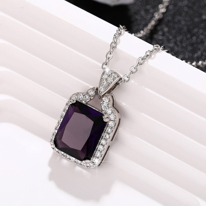 Classic Necklace with Timeless Appeal