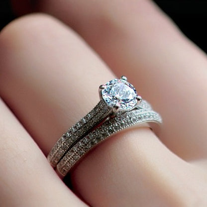 Beautiful Set with Unique Style