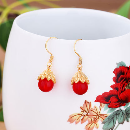 Elegant Gold Earring for Every Occasion