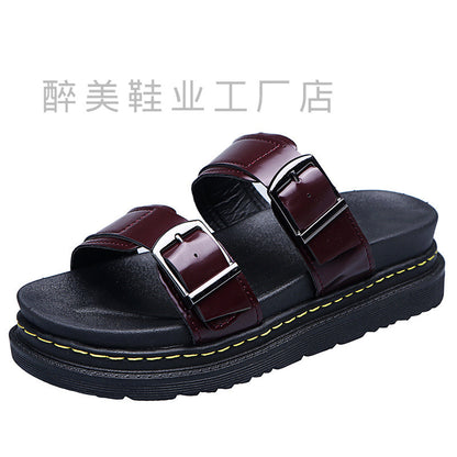 Chic Orthopedic Sandals with Unique Design