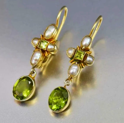Stunning Pearl Earring for Daily Wear
