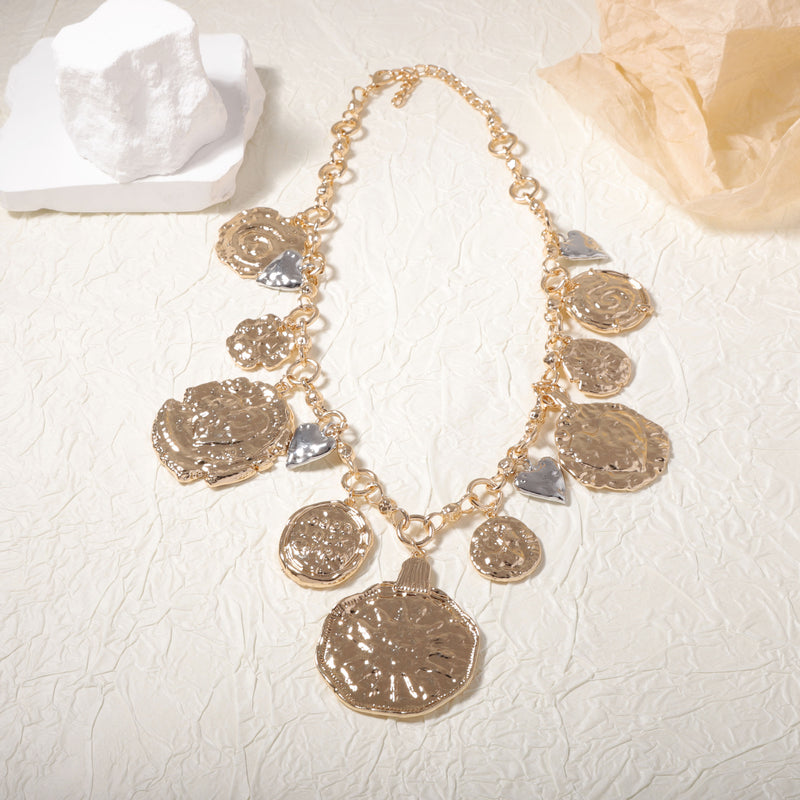 Classic Necklace with Timeless Appeal