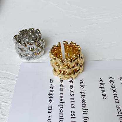 Classic Ring with Timeless Appeal