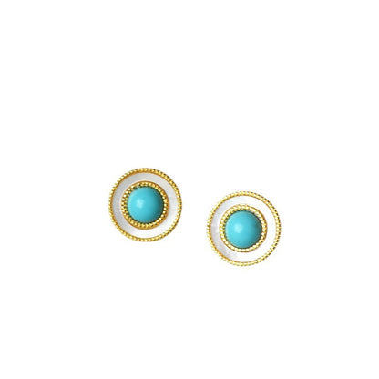Beautiful Gold Earring with Unique Style