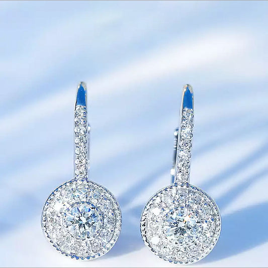 Charming Earring for Any Occasion