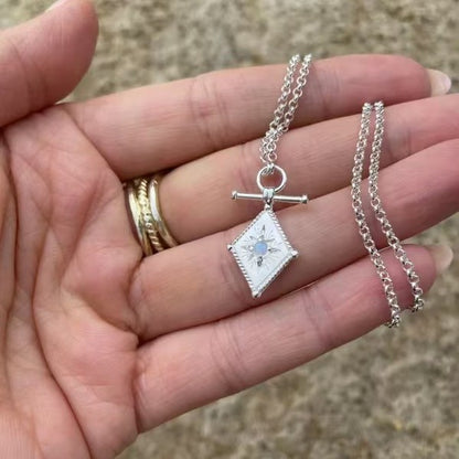 Romantic Necklace for Special Moments