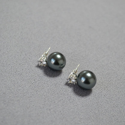 Romantic Silver Earring for Special Moments