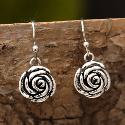 Classic Earring with Timeless Appeal