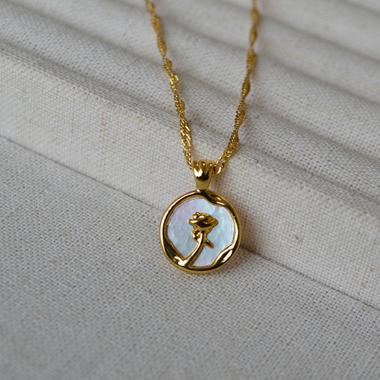 Classic Necklace with Timeless Appeal