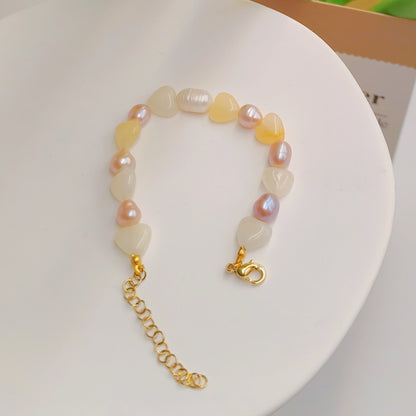 Classic Pearl Bracelet with Timeless Appeal