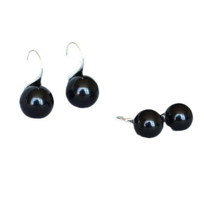 Romantic Silver Earring for Special Moments