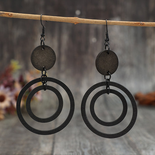 Charming Earring for Any Occasion