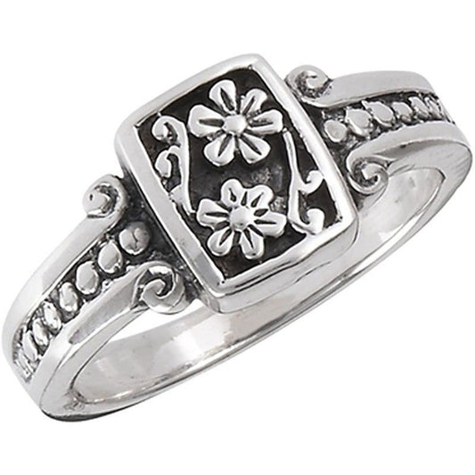 Beautiful Silver Ring with Unique Style