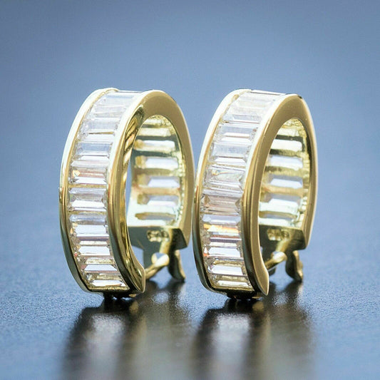 Charming Earring for Any Occasion