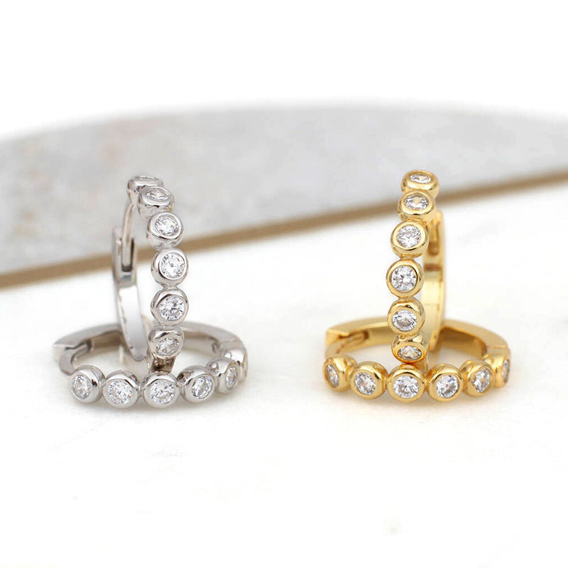 Charming Earring for Any Occasion
